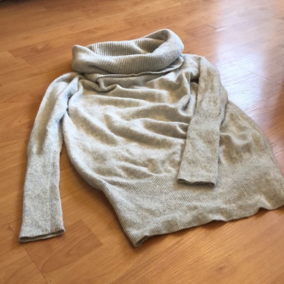 100% cashmere sweater - Picture 1 of 10